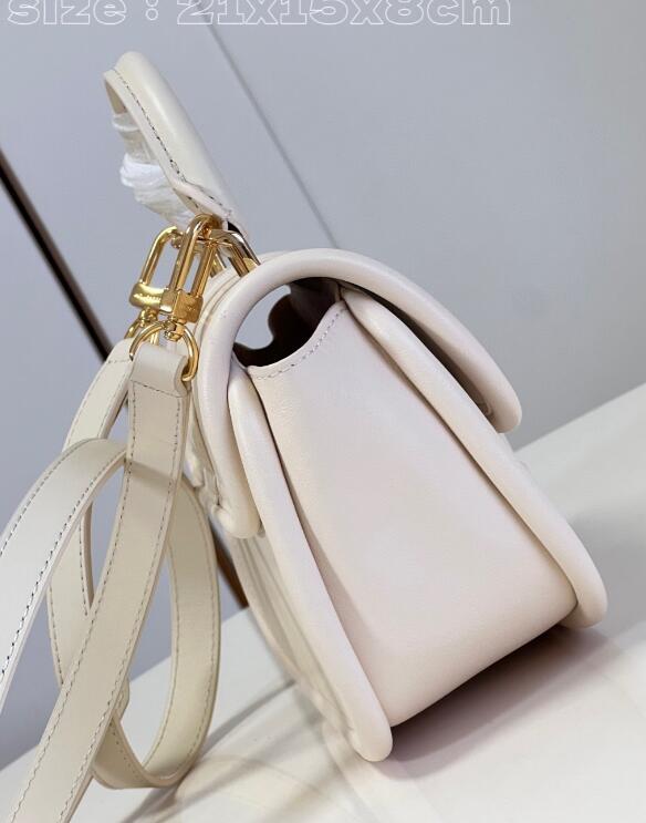 SAMC - LOV Bags - 842