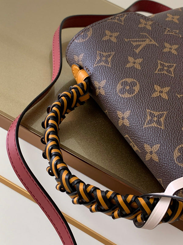 LOV2 Bags - Fashion Bags  2640