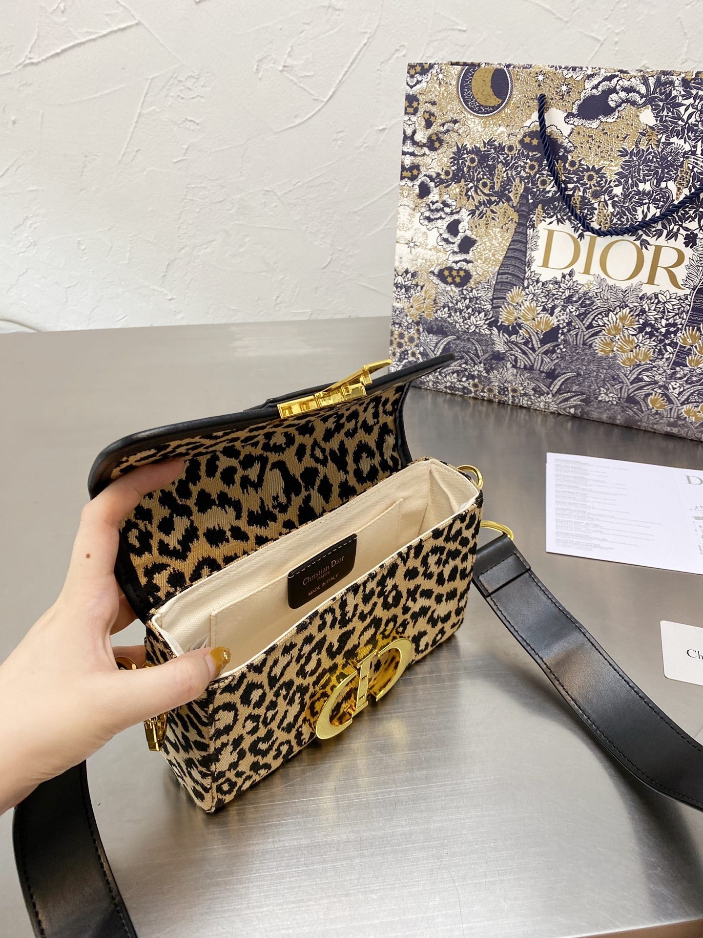 EN - New Arrival Bags DIR 329