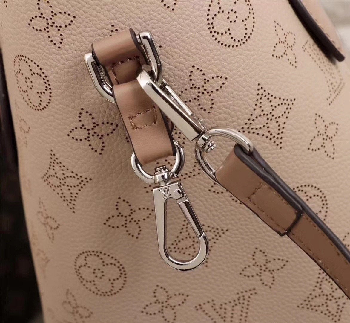 EN - New Arrival Bags LUV 291
