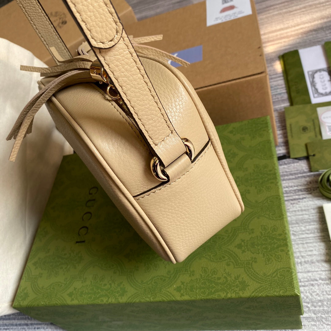 Glami Soho Small GLAMIsco Bag Beige For Women, Women’s Bags, Shoulder And Crossbody Bags 8in/21cm Glami 308364