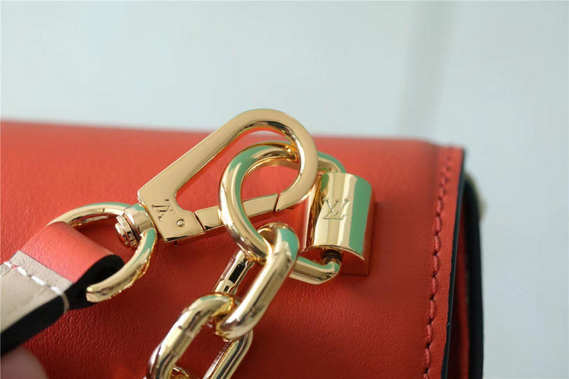 ELE - LUV Bags - 572