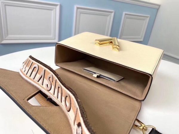 LOV2 Bags - Luxurious Bags  1332