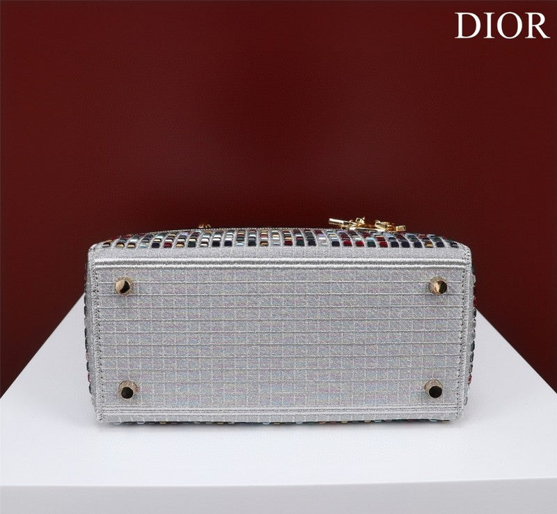 Glami Fashion - DIR Bags - 2010