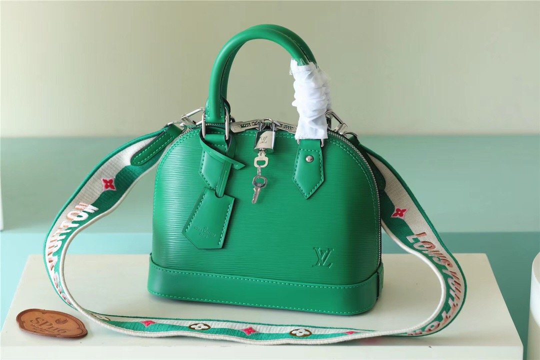 LV Alma GLAMI Epi Green For Women,  Shoulder And Crossbody Bags 23.5cm/9.3in LV