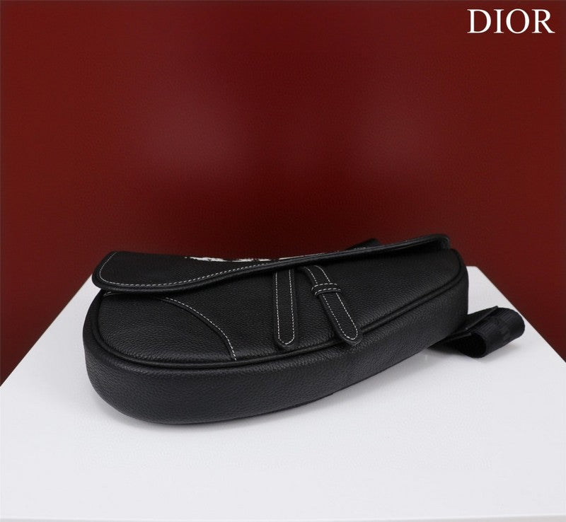 Glami Fashion - DIR Bags - 2022
