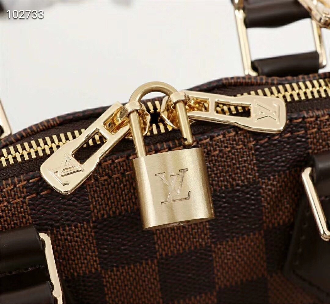 EN - New Arrival Bags LUV 300