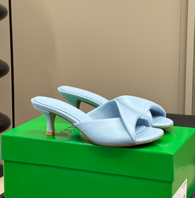 SAMC - BO Women Shoes - 024