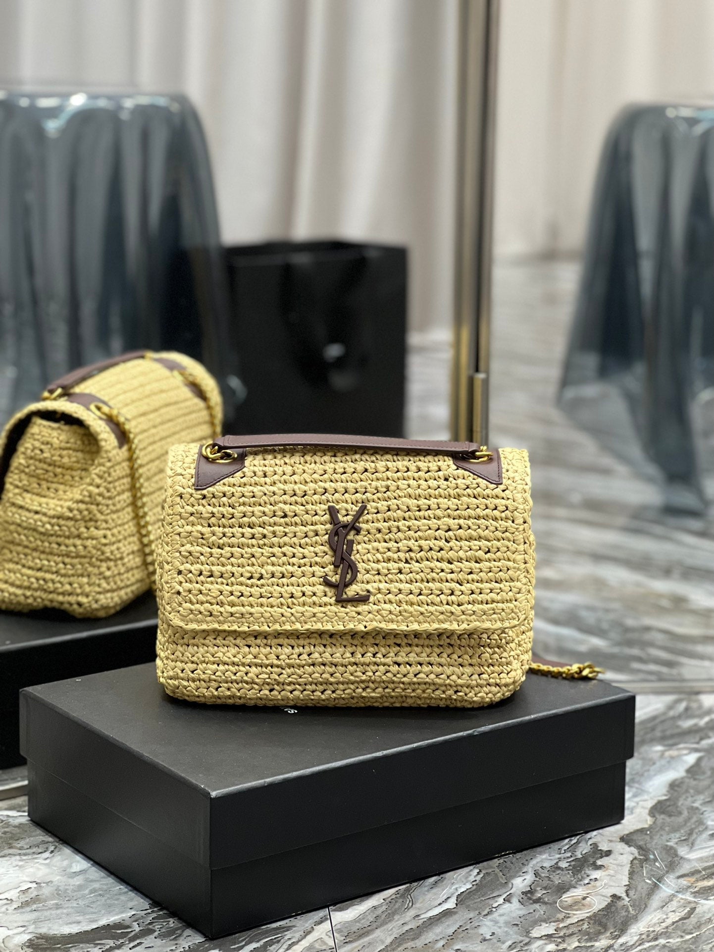 GLAMI Niki MeGLAMIum Chain Bag In Rafia For Women 11in/28cm Brown YSL 633187Gucci66W7069