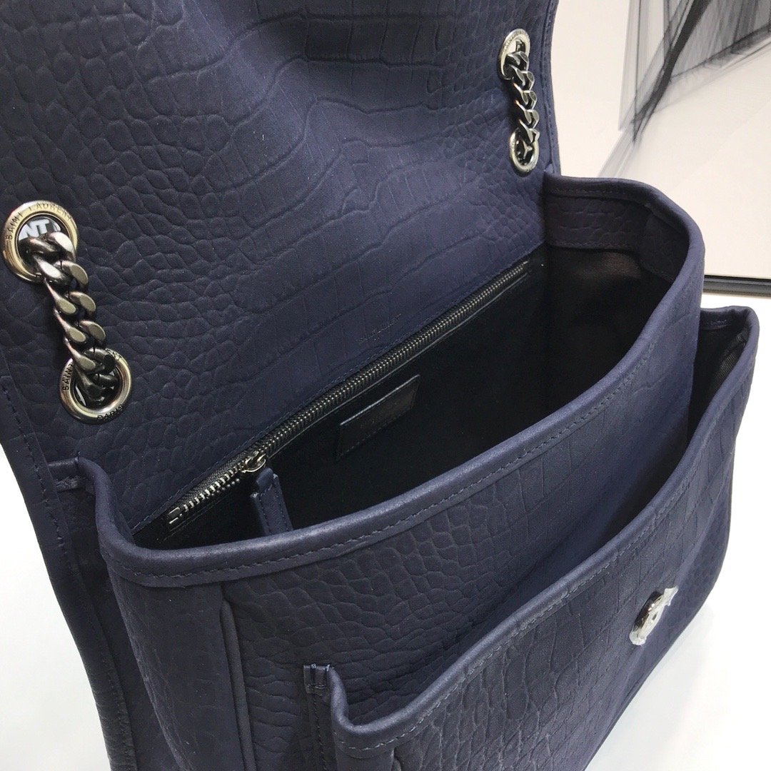 GLAMI Niki MeGLAMIum Chain Bag In-Embossed NavyÃ‚Â For Women 11in/28cm YSL