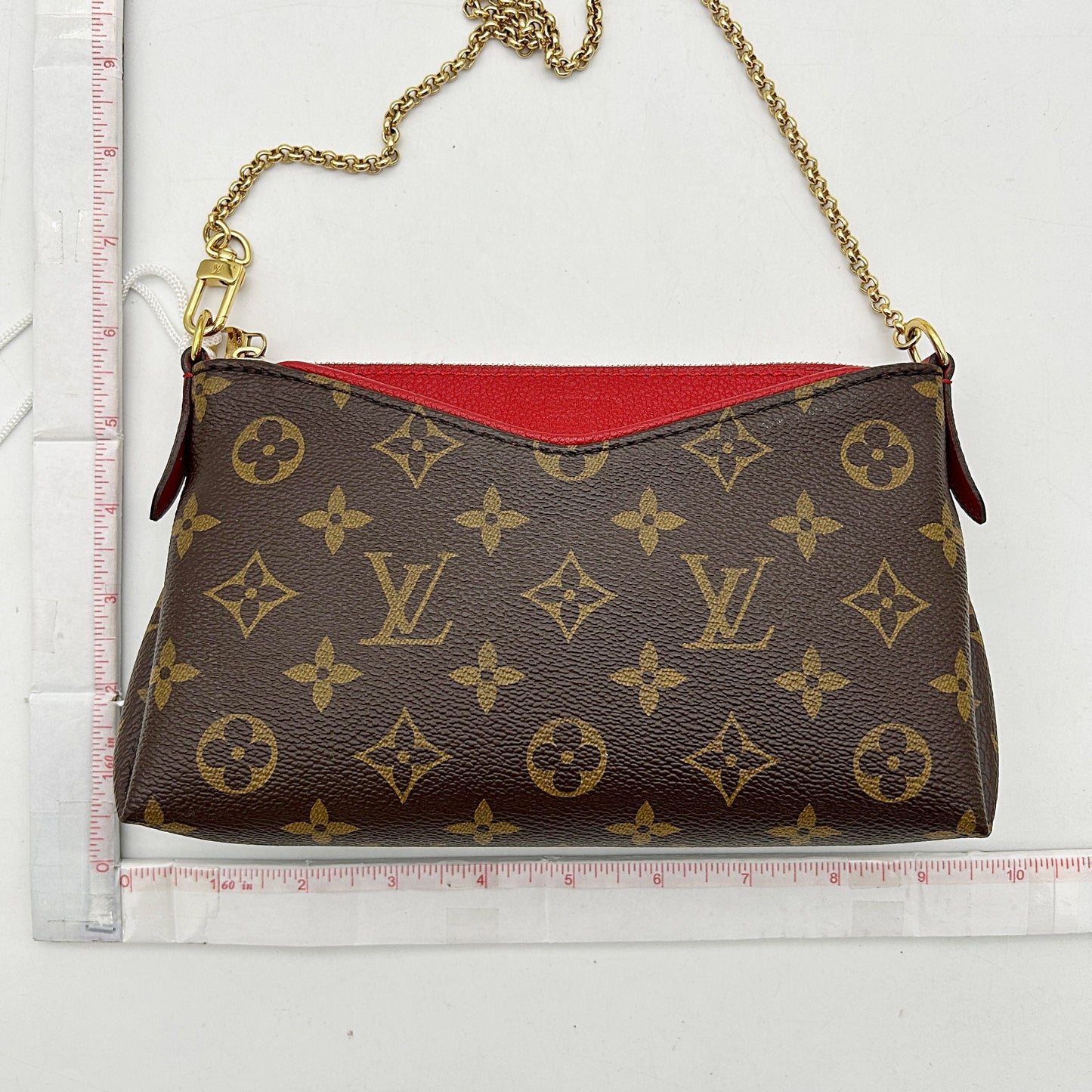 GLM-Monogram Pallas Clutch Cherry LA31072