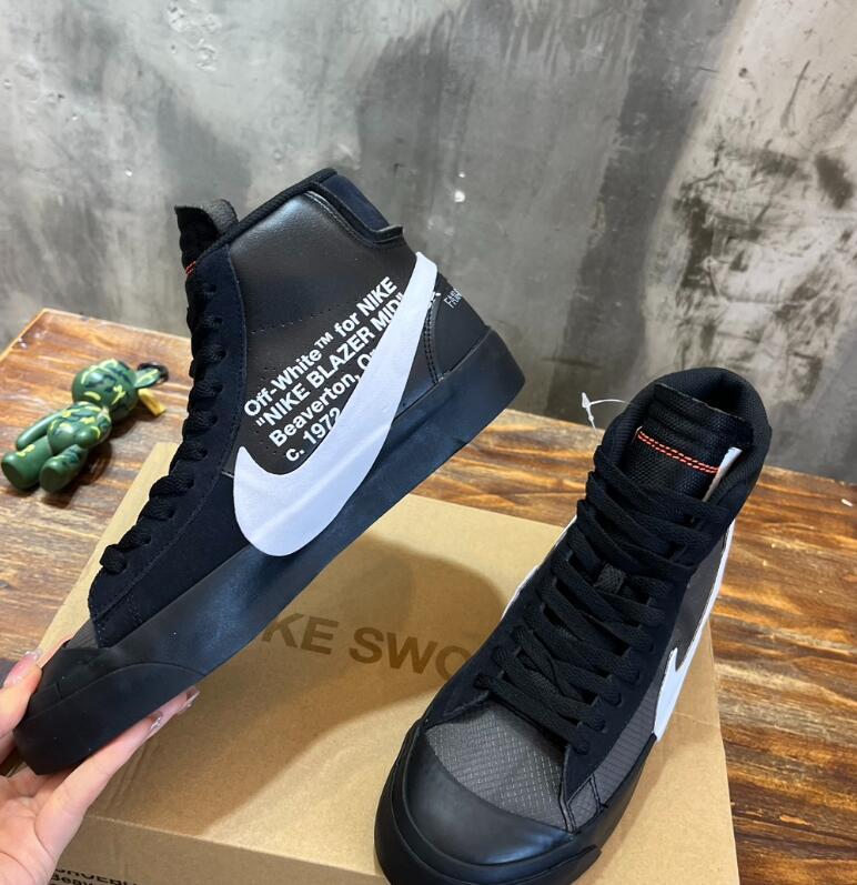 SAMC - NKE Shoes - 282