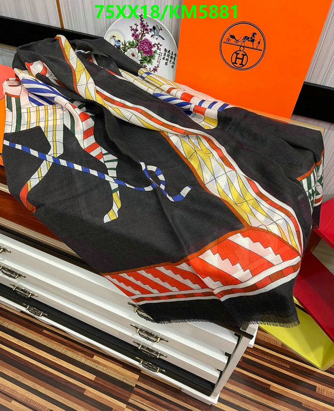 SAMC - HMS Scarves - 043