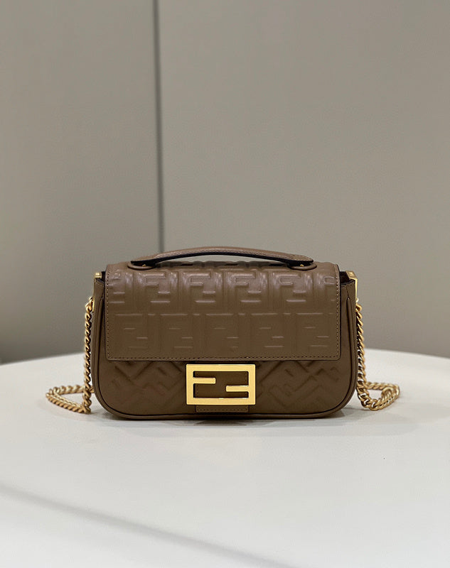 Fendi Luxury Fashion Bag