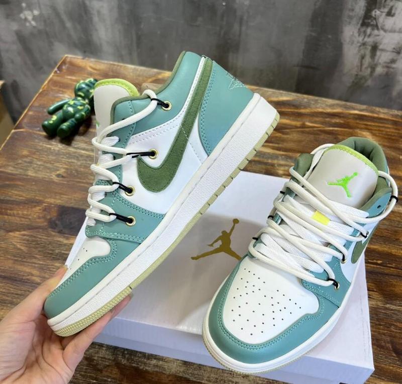 SAMC - NKE Shoes - 510