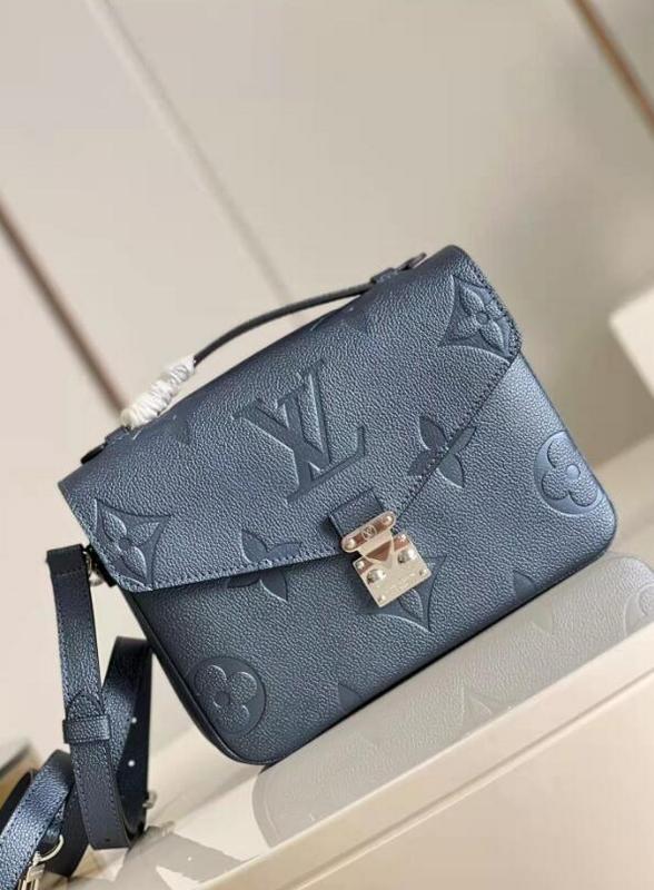 SAMC - LOV Bags - 2031