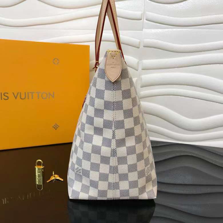 LOV2 Bags - Luxurious Bags  1132