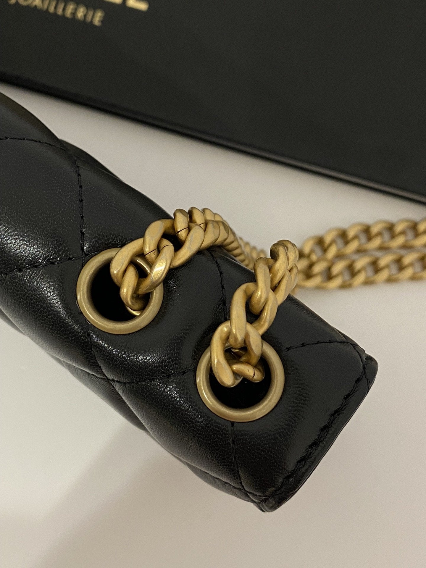 CHLWallet With Strap Black For Women, Women’s Bags 6.7in/17cm