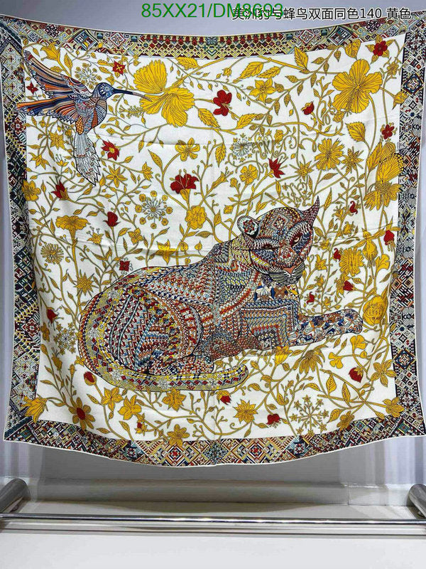 SAMC - HMS Scarves - 029