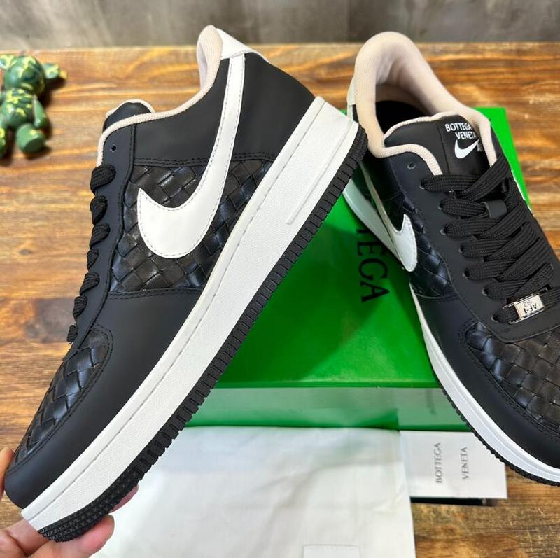 SAMC - NKE Shoes - 105