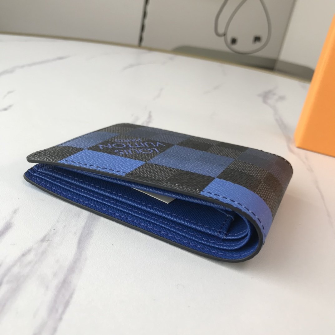EN - New Arrival Wallet LUV 046