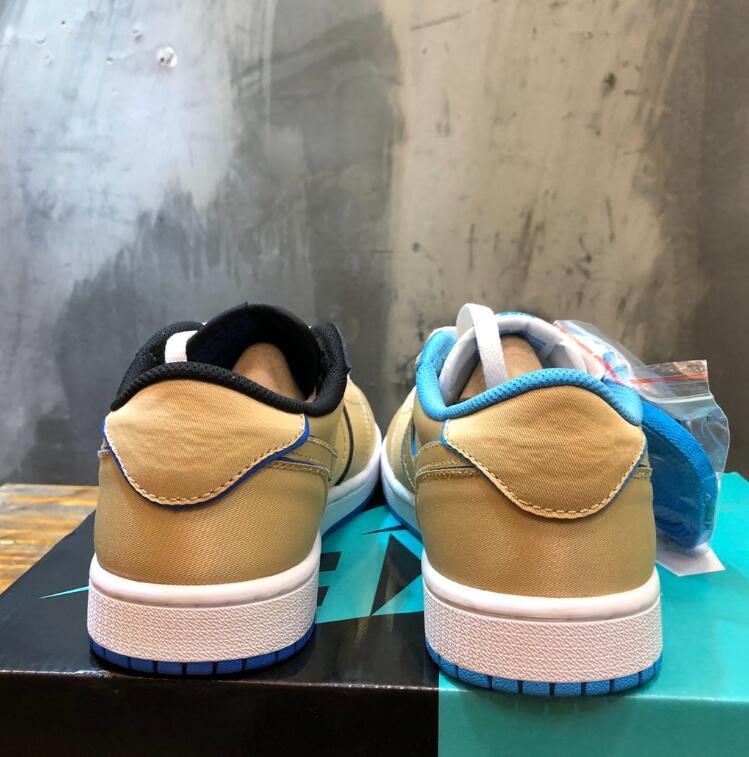 SAMC - NKE Shoes - 1679