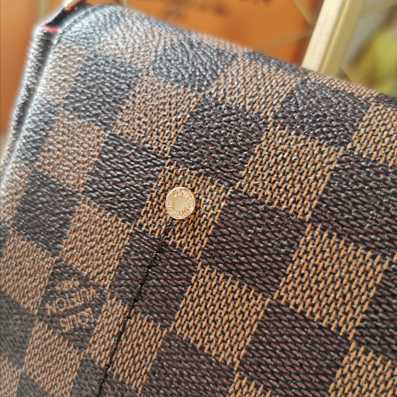 EN - New Arrival Bags LUV 203