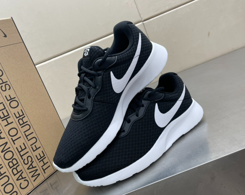SAMC - NKE Shoes - 058