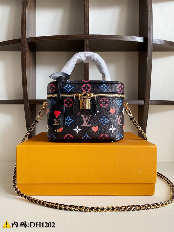 LOV2 Bags - Fashion Bags  2676