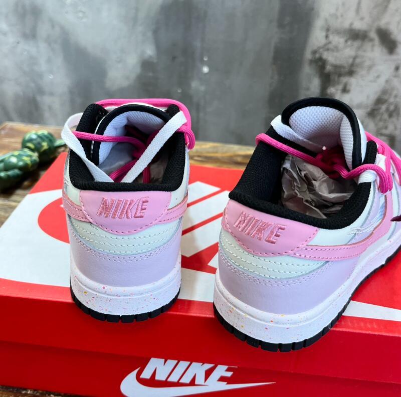 SAMC - NKE Shoes - 403