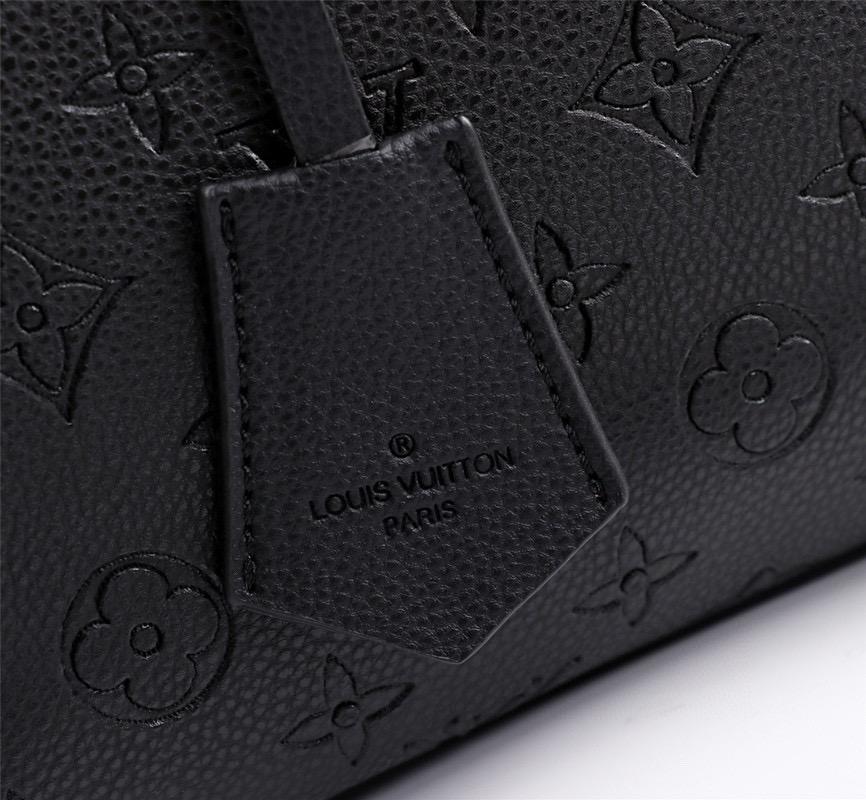 EN - New Arrival Bags LUV 040