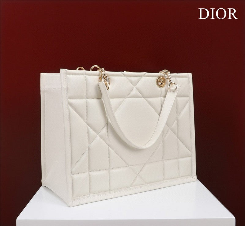ELE - Dir Bags - 1962
