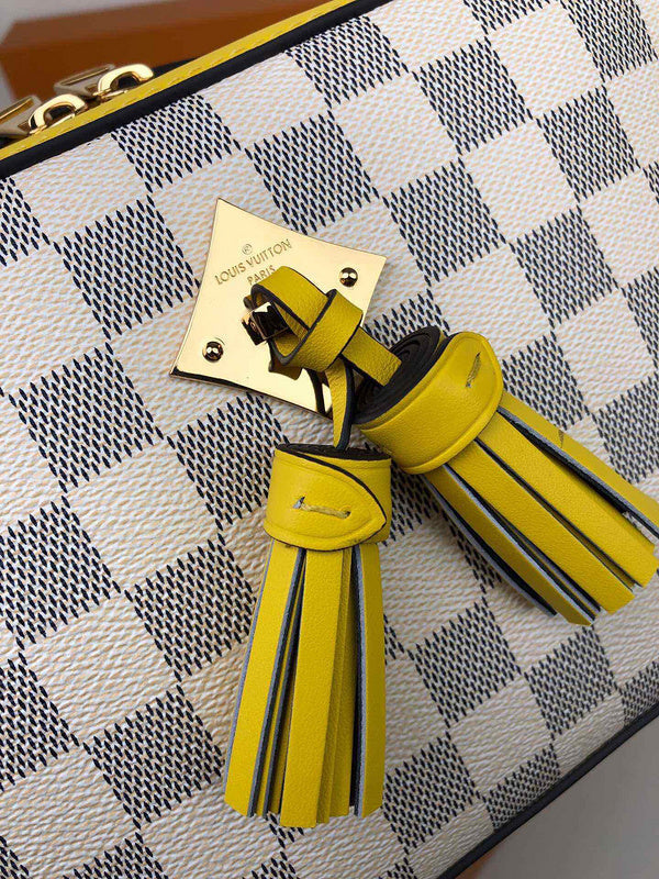 LOV2 Bags - Luxurious Bags  1061