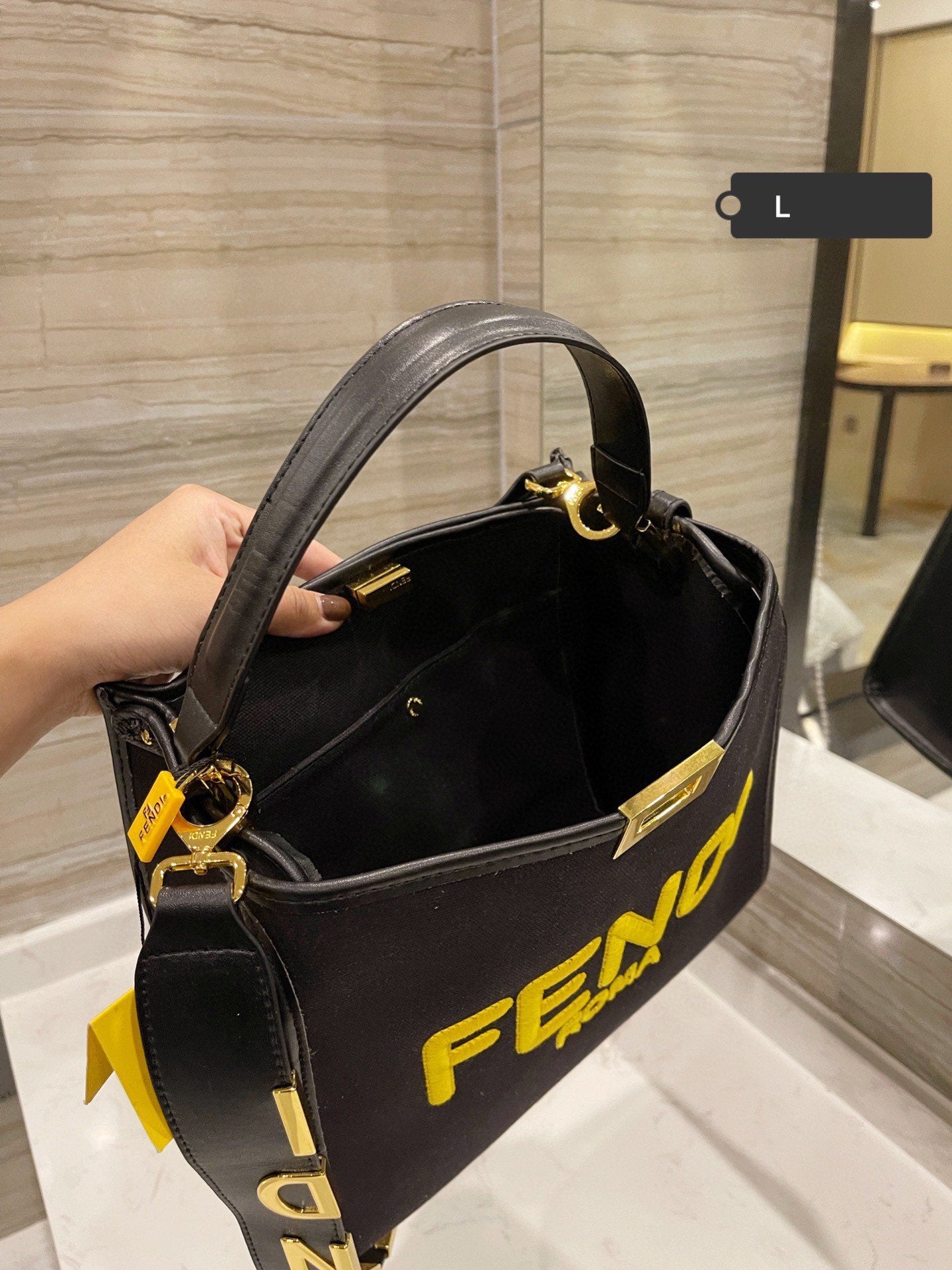 EN - New Arrival Bags FEI 195