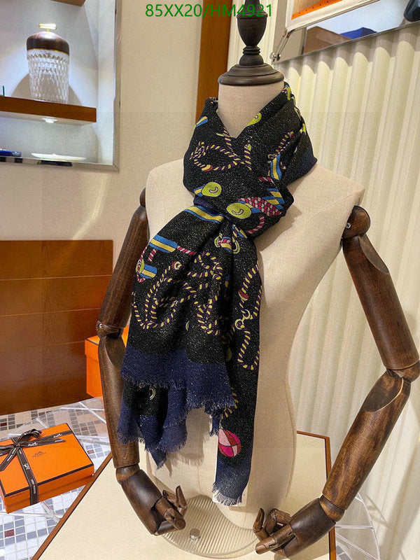 SAMC - HMS Scarves - 818