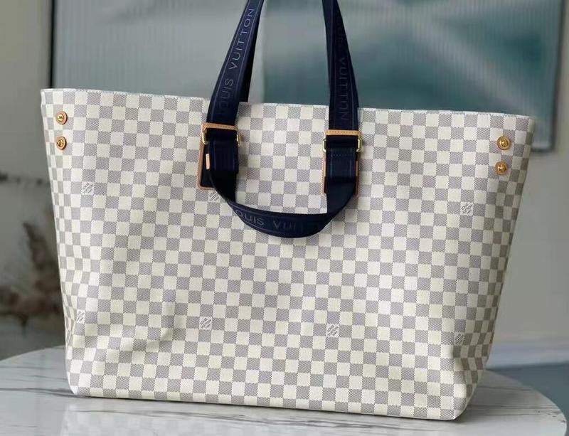 SAMC - LOV Bags - 2030