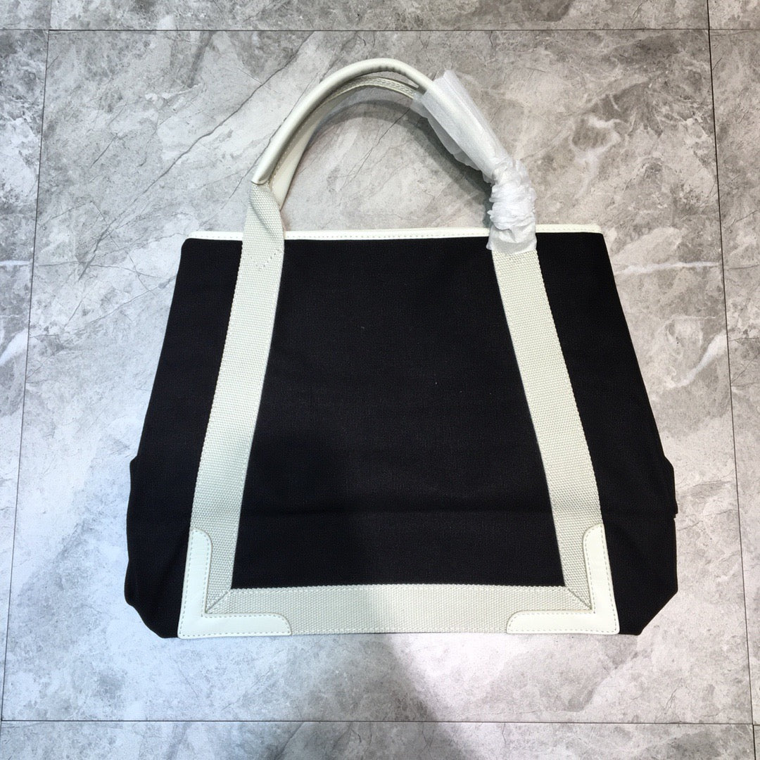 Balen Navy MeGLAMIum Cabas Tote Bag In White, For Women,  Bags 14.1in/36cm