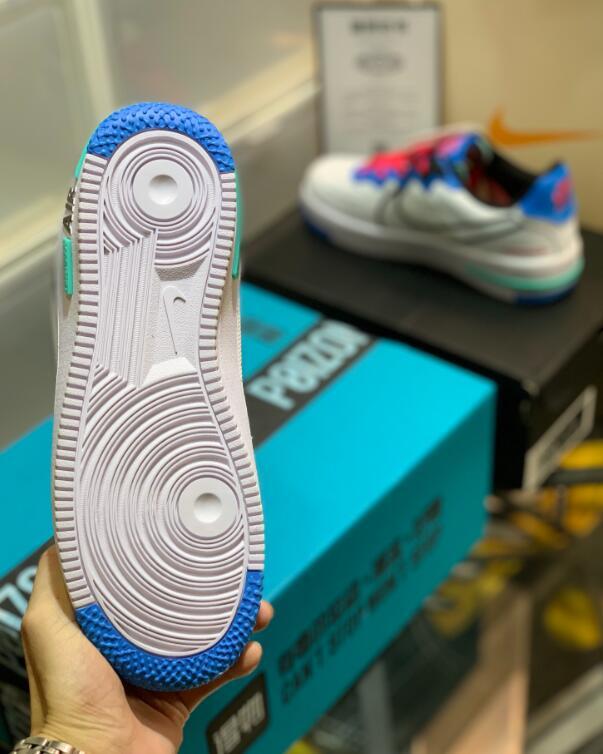 SAMC - NKE Shoes - 687