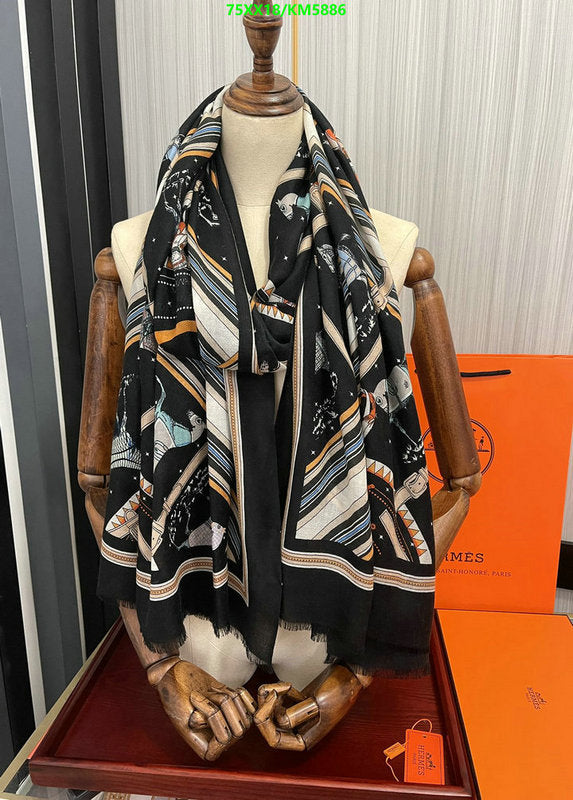 SAMC - HMS Scarves - 039