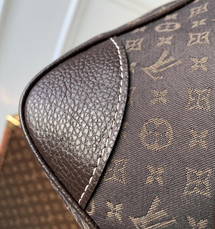 SAMC - LOV Bags - 1225