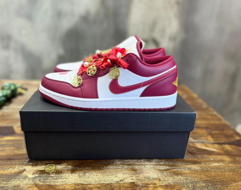 SAMC - NKE Shoes - 273