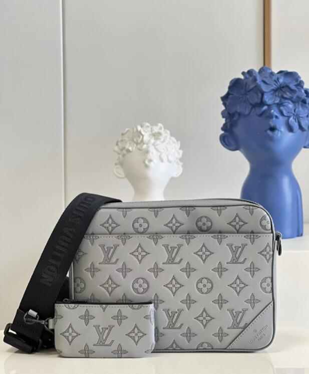 SAMC - LOV Bags - 1830