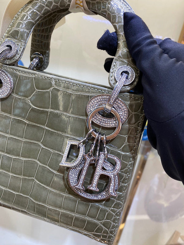 ELE - Dir Bags - 1833