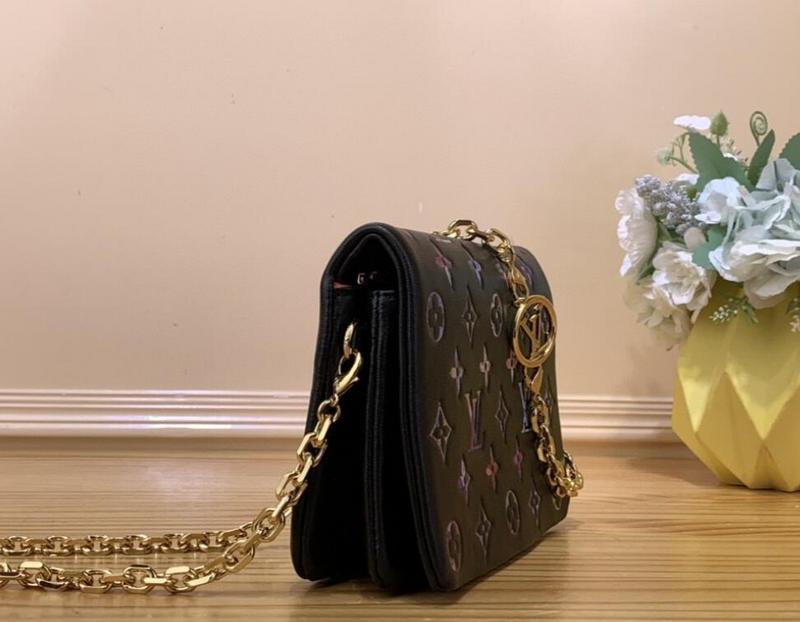 SAMC - LOV Bags - 950