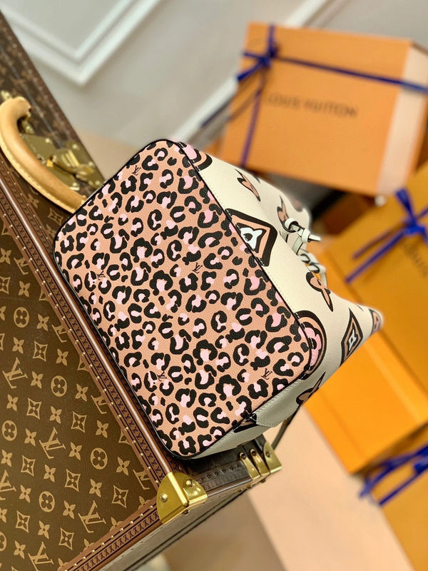 LOV2 Bags - Luxurious Bags  1434