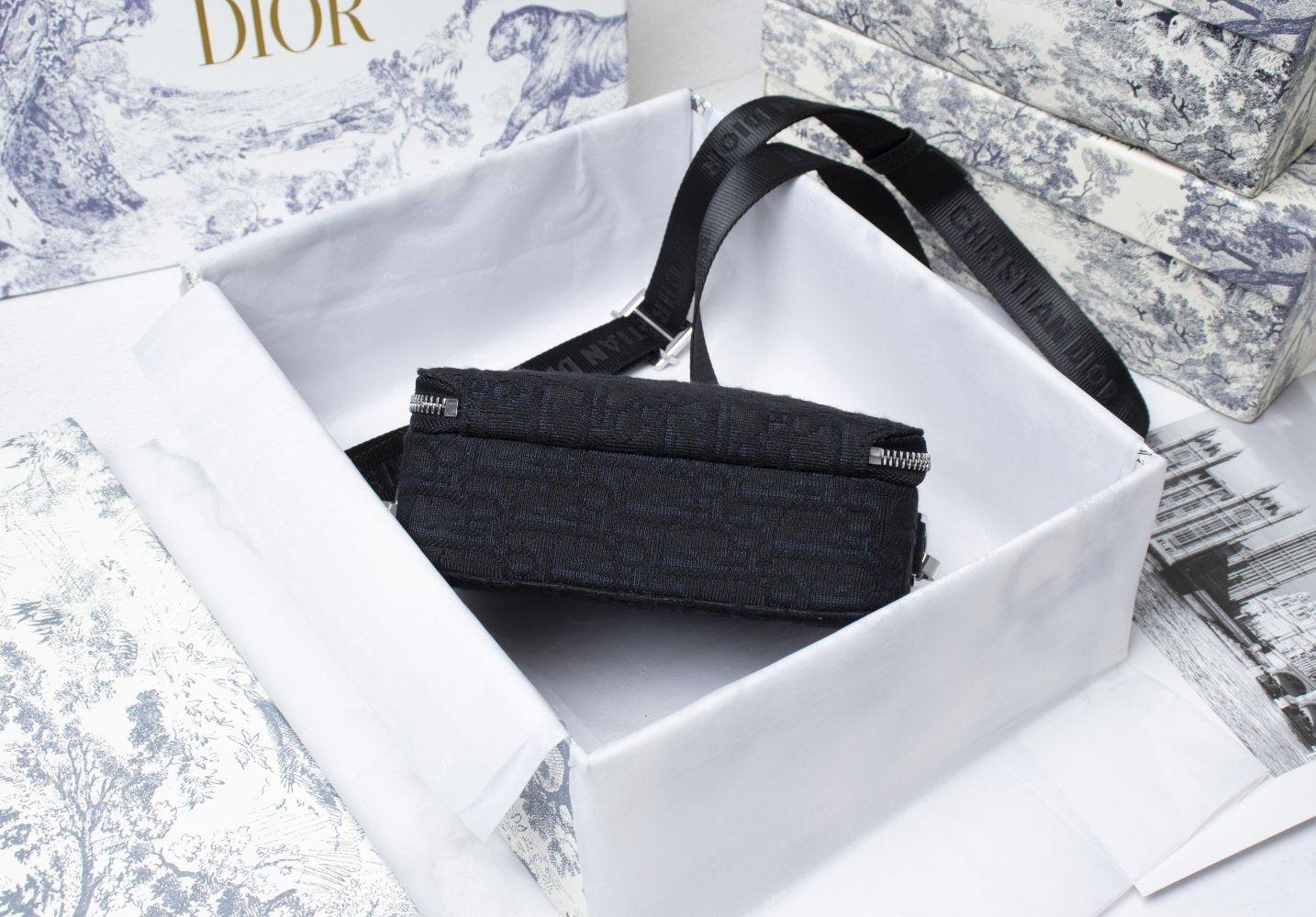 EN - New Arrival Bags DIR 098
