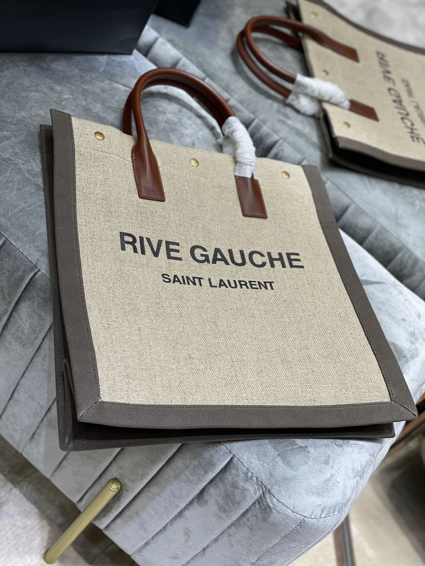GLAMI Rive Gauche North/South Tote Bag In Printed Linen For Women 15.3in/39cm YSL 632539FAABR9083