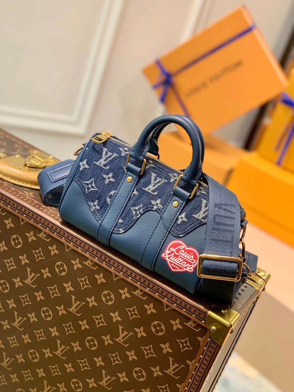 LOV2 Bags - Luxurious Bags  1322