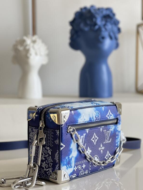 SAMC - LOV Bags - 1654