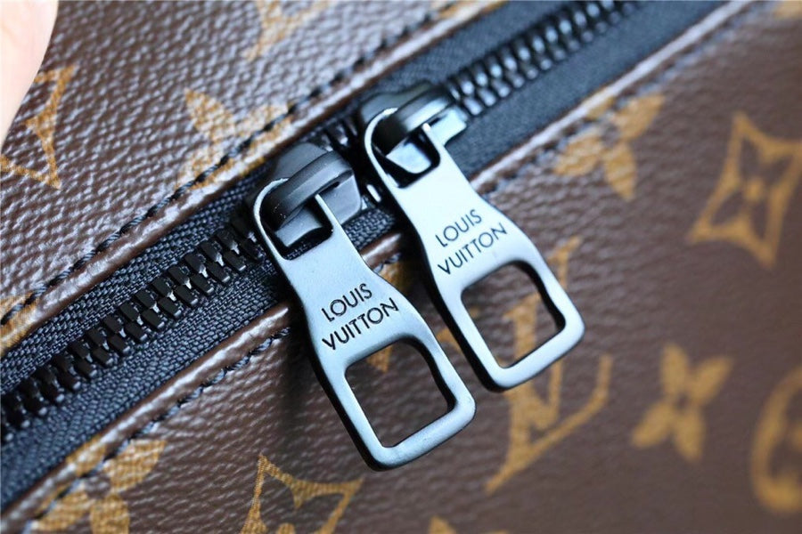 LV GLAMIscovery Backpack Monogram Canvas With LV RuGLAMIer Signature AppliquÃƒÂ© For Fall, Bags 40cm LV M57965